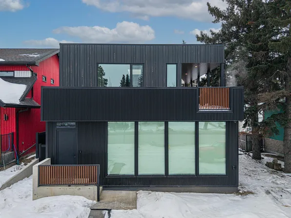 8815 142nd St NW, Edmonton, AB T5R 0M3