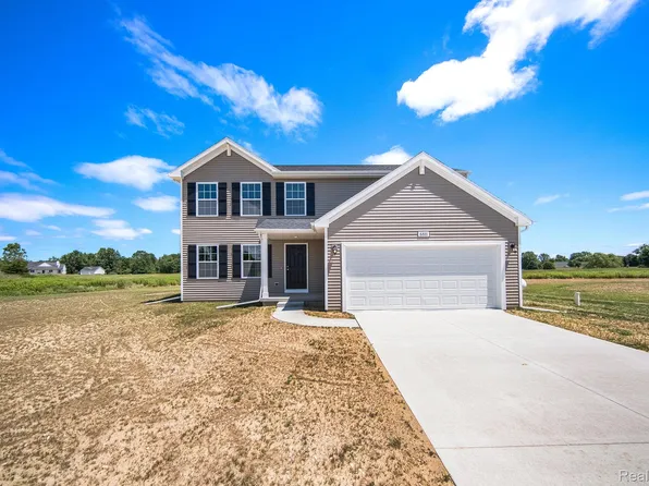 6811 Kappler Dr, Brooklyn, MI 49230