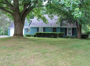 54 Duncott Rd, Fairport, NY 14450