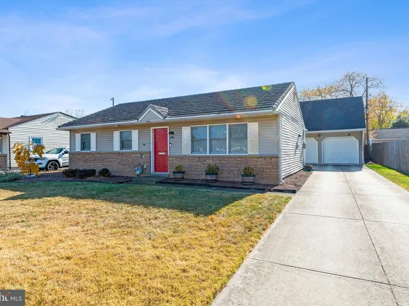 4610 David Dr, Bristol, PA 19007