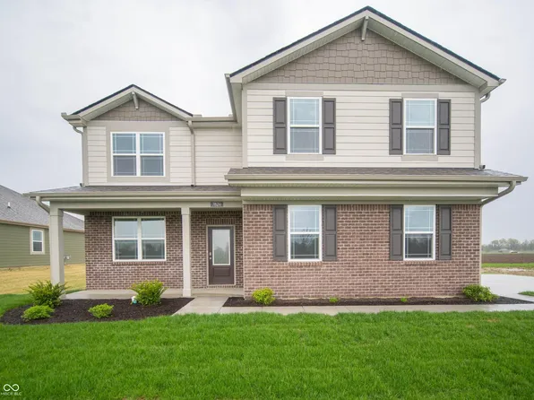 7824 Magnolia St, New Palestine, IN 46163