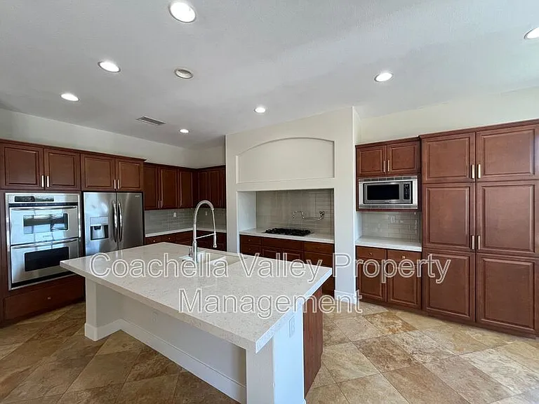 135 Tesori Dr — Photo 52