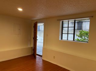 3228 Honolulu Ave APT 7, La Crescenta, CA 91214