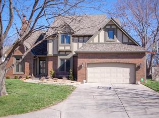 1016 N Gatewood Ct, Wichita, KS 67206