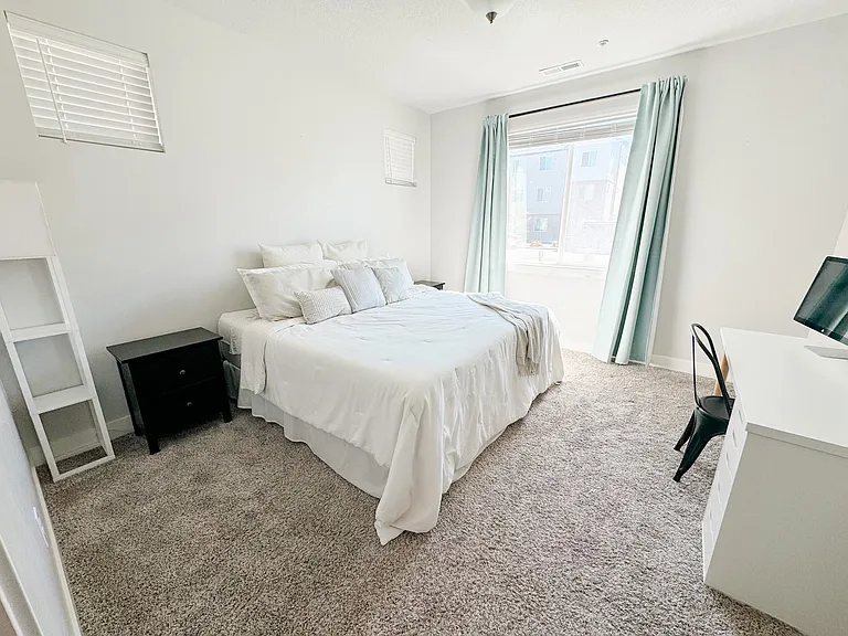 1423 N 3830 W #102 — Photo 11