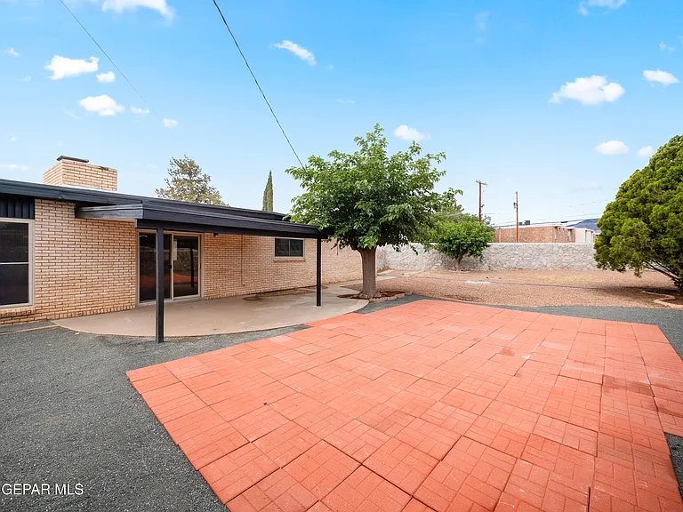 5205 Nome Ave — Photo 27