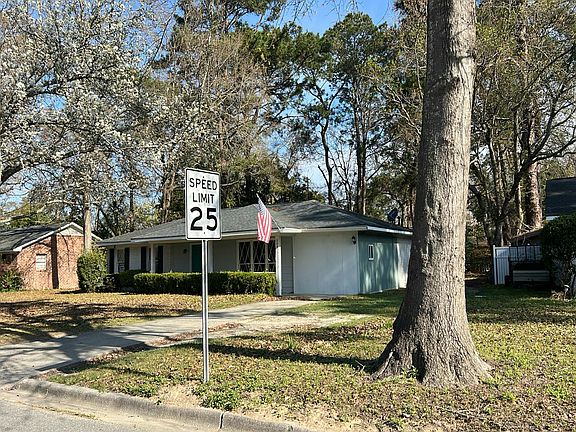 2nd image of 508 Red Oak Dr