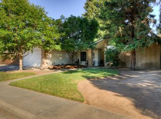 2042 Ellery Ave, Clovis, CA 93611