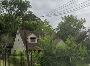 1212 McNeil St, Houston, TX 77009