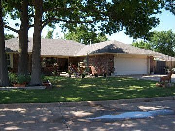 1st image of 3105 Goshen Dr