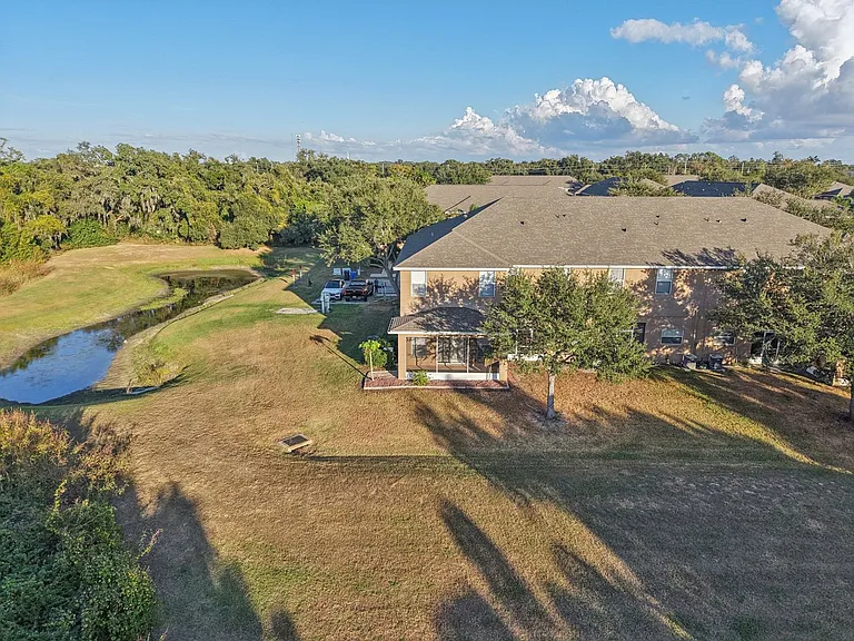 12805 Avelar Manor Pl — Photo 31