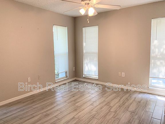 5th image of 1844 East Dr