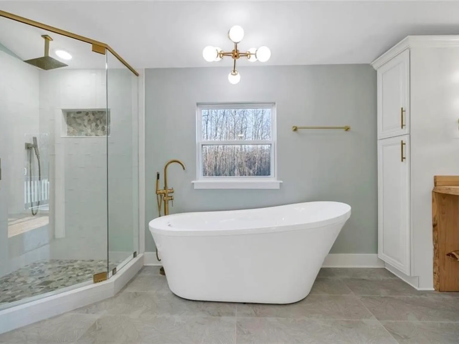 3 bed, 1400 sqft, $2,250 — Photo 3