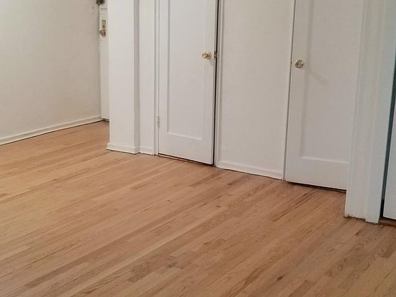 3rd image of 13905 85th Dr APT 5