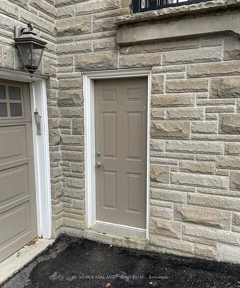 71 Vaughan Blvd #BASEMENT — Photo 7