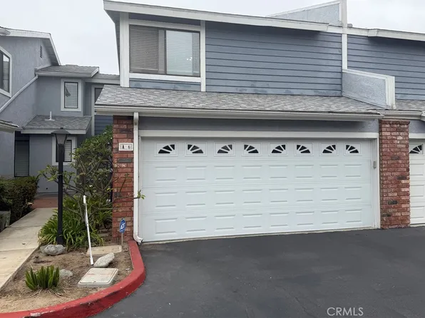 939 W 19th St, Costa Mesa, CA 92627
