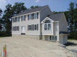 11 Bernard Rd, Dracut, MA 01826