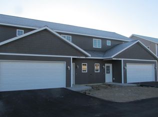 3146 Shooks Dr, Hudsonville, MI 49426