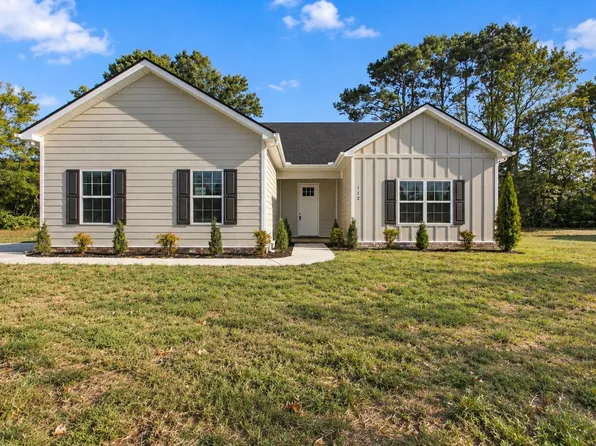 112 Centennial Ln, Columbia, TN 38401