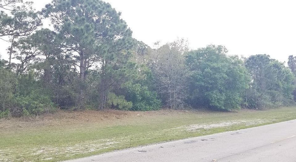 2nd image of 3313 SW Port Street Lucie Blvd