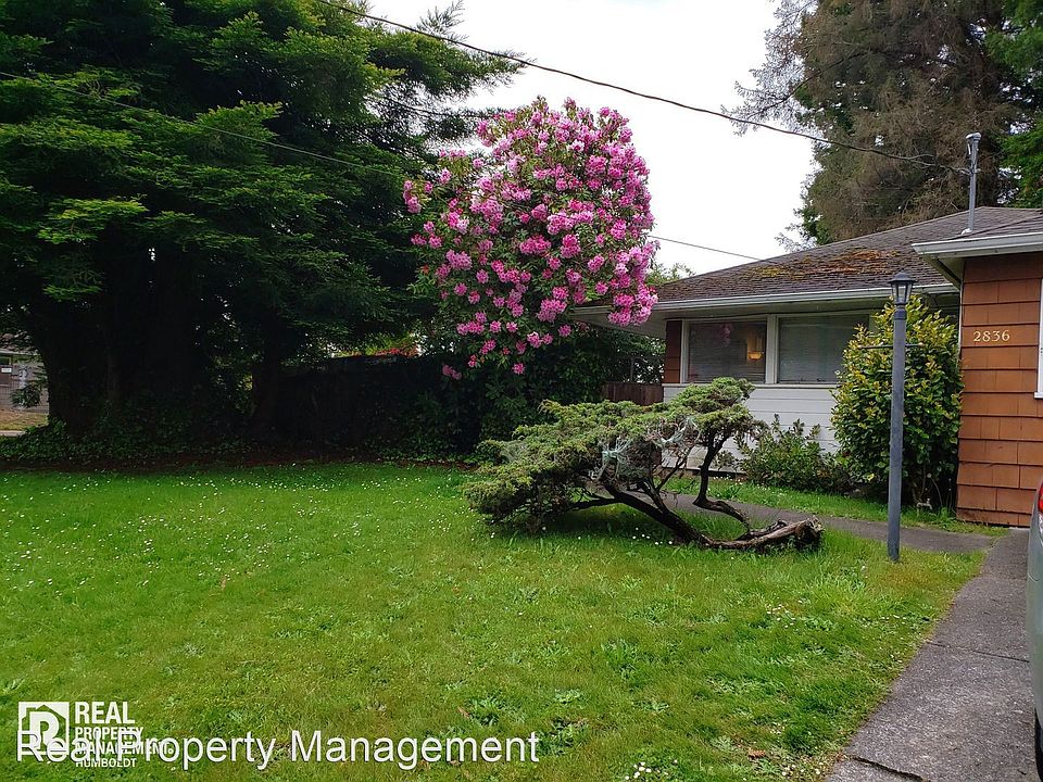 2nd image of 2836 South St