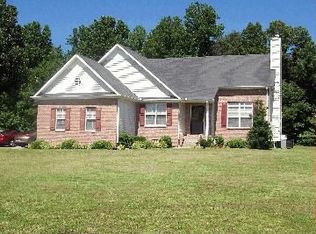 125 Pheasant Hollow Rd, Dickson, TN 37055