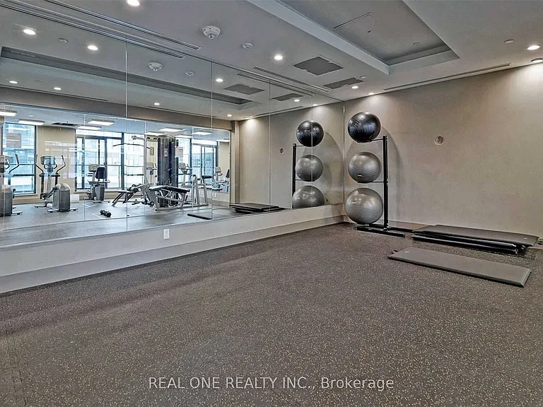 65 Watergarden Dr #403 — Photo 26