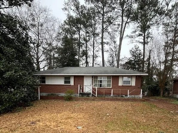 692 Johnson Rd, Jonesboro, GA 30236