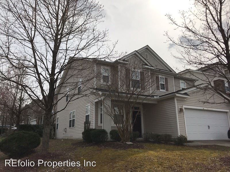 2nd image of 601 Prairie Meadows Ct
