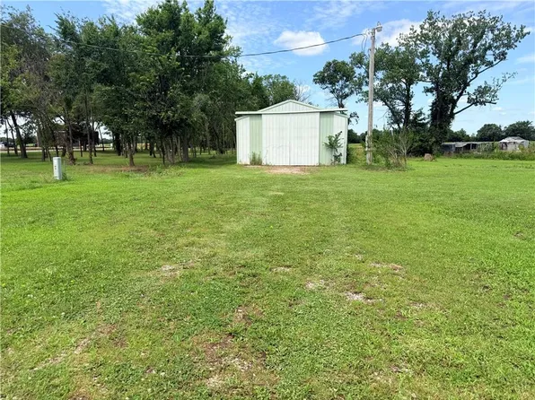 20156 State Highway 43, Moundville, MO 64771