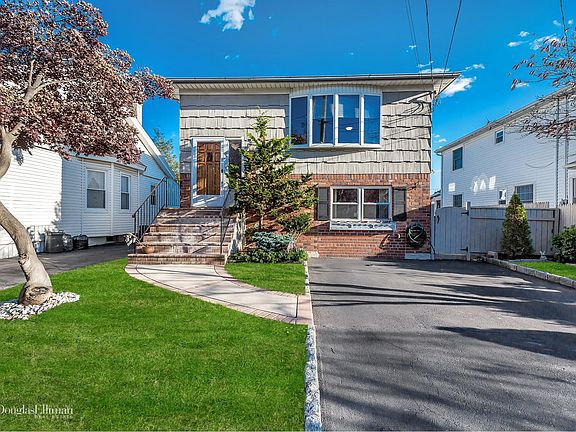 2nd image of 11 Bond Ave