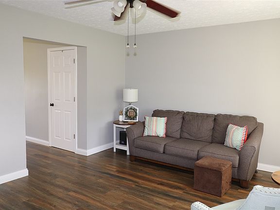 2nd image of 8819 W Highway 60