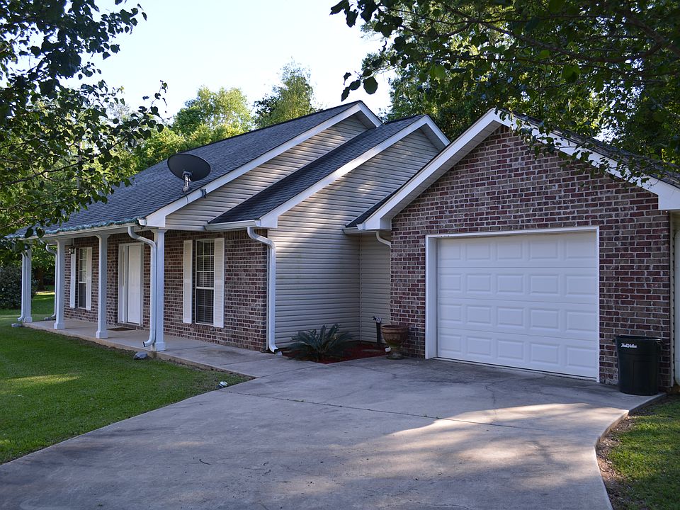 1st image of 1009 Newman Cir
