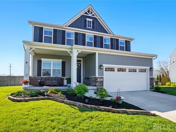 301 Chevington Chase, Tipp City, OH 45371