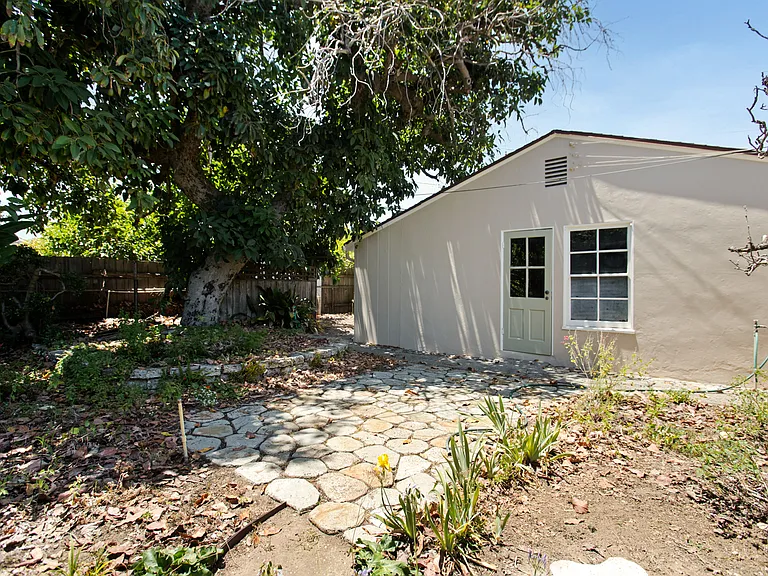 815 N Hidalgo Ave — Photo 27