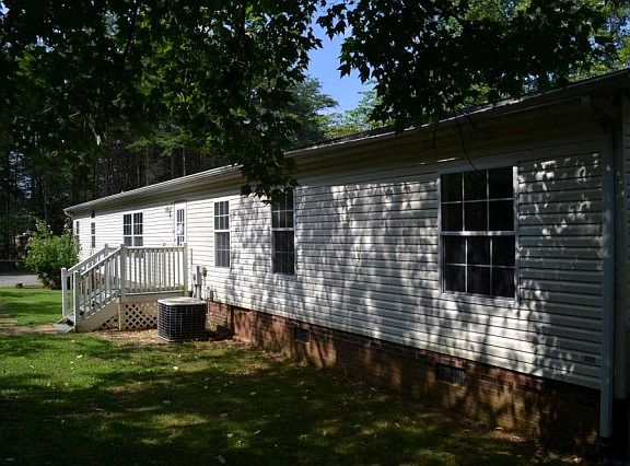 2nd image of 3740 Caribou Dr
