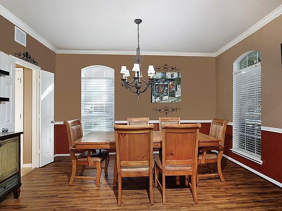 4th image of 610 Manchester Trail Dr