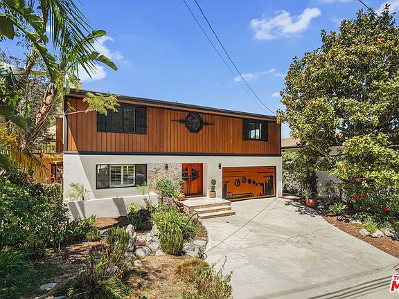 2nd image of 3543 Stone Canyon Ave