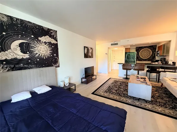 700 NE 63rd St APT D201, Miami, FL 33138