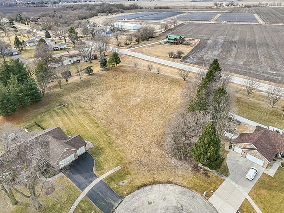 2nd image of 895 Tall Grass Ct