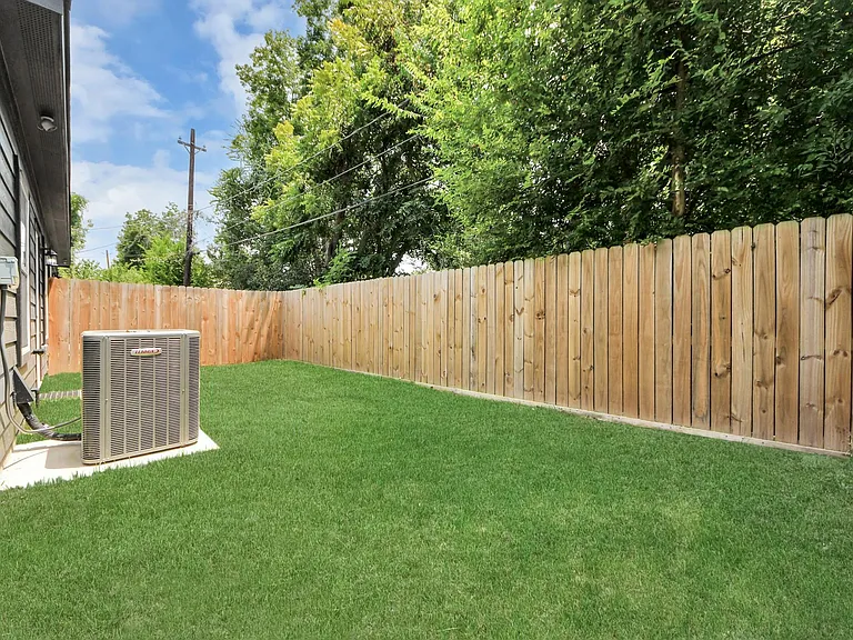 5774 Heron Dr #B — Photo 36
