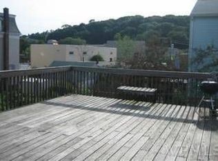 16 Potomac St, Yonkers, NY 10710