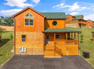 3830 Twilight Way, Pigeon Forge, TN 37863