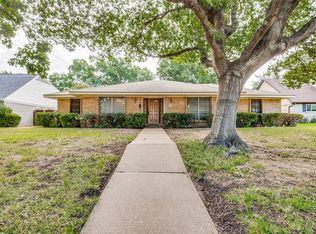 13030 Mitchwin Rd, Farmers Branch, TX 75234