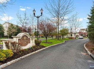 1308 The Plz, Tenafly, NJ 07670
