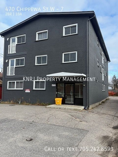 1st image of 470 Chippewa St W #7