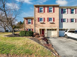 8323 Countryside Ln, Fogelsville, PA 18051