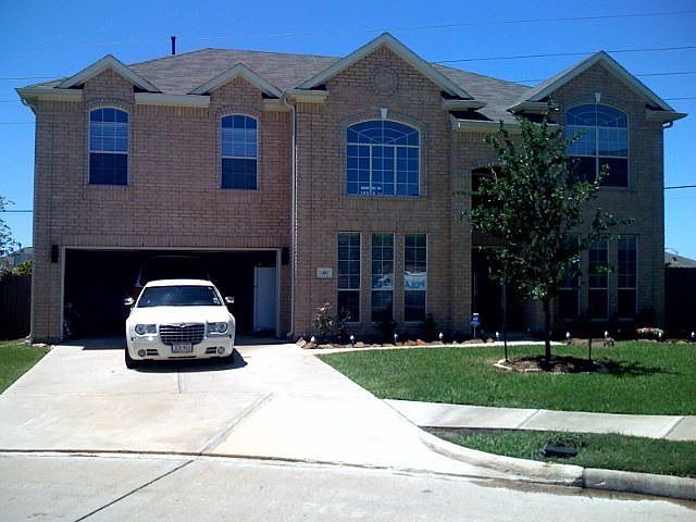 1st image of 1410 Glade Ct