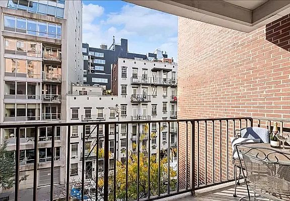 5th image of 445 W 19th St APT 4C