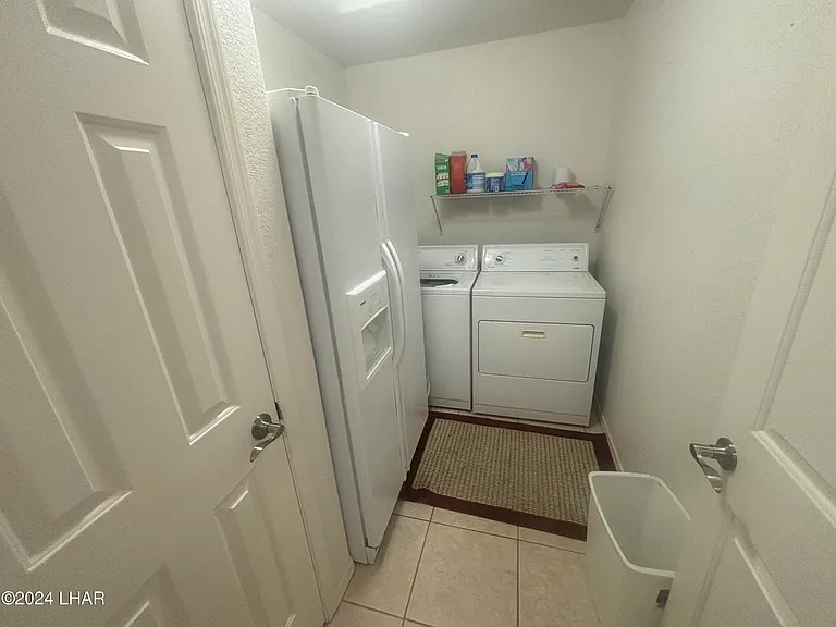 140 Lafayette Ln — Photo 10